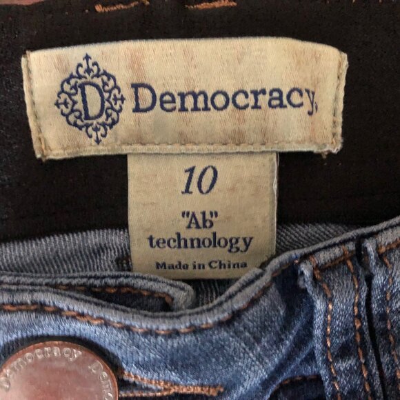Democracy Ab Technology Women’s Size 10 Blue Stretch Jeans - Picture 3 of 3